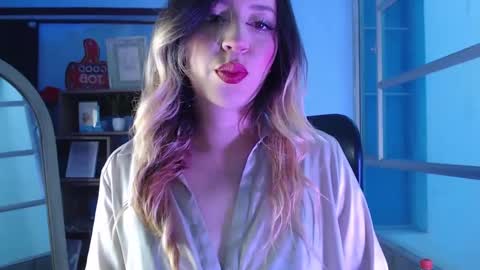 Luciana Evans online show from December 30, 2024, 1:05 pm