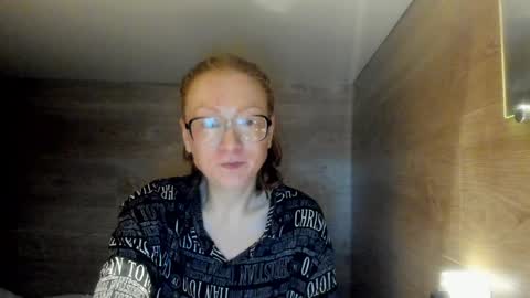 lucky_licky20 online show from January 10, 2025, 4:00 am