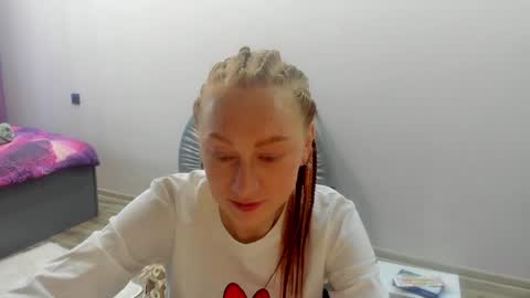 lucky_licky20 online show from November 29, 2024, 4:59 am