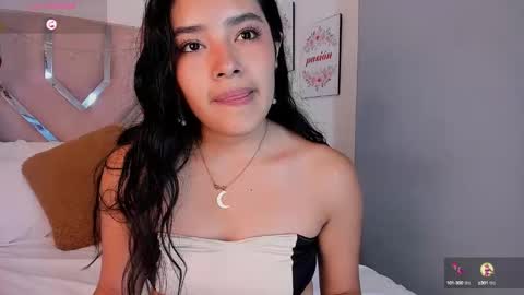 Catalina Sanchez online show from January 5, 2025, 7:33 pm