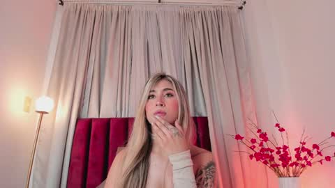 LucyJhonsonn online show from December 21, 2024, 12:46 am