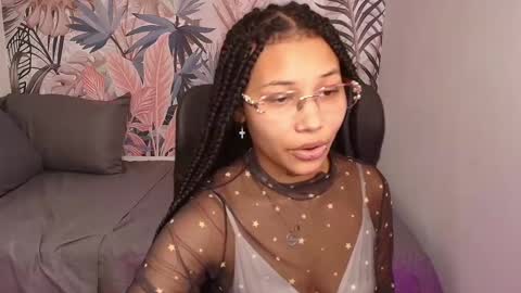 lucyy_kiss online show from January 7, 2025, 7:38 pm