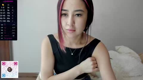 luluu_l online show from November 19, 2024, 12:53 am