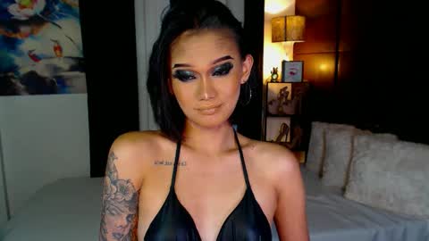 AdriannaFowks online show from December 16, 2024, 2:21 am