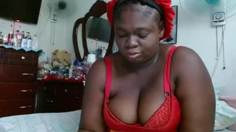 Shereena Contact me  Sherbunnyboo online show from December 27, 2024, 10:06 pm