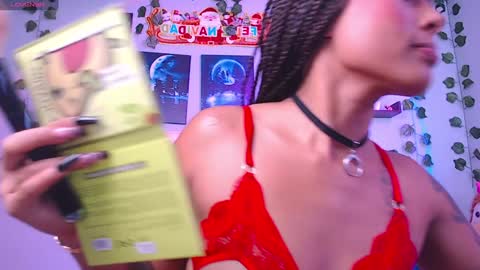 Macey Elliot Modelo Independiente online show from December 17, 2024, 6:11 pm