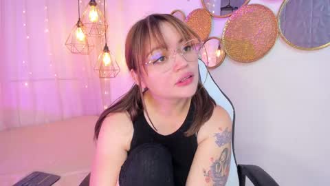 magic_aliice online show from January 29, 2025, 12:02 pm