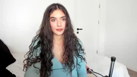 Goddess  Onlyfansportraitmarie online show from January 10, 2025, 1:32 pm