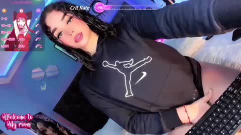 manellyksparklee online show from December 21, 2024, 12:48 pm