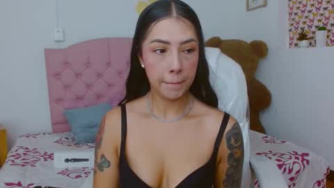 margaret_lee online show from November 25, 2024, 12:34 pm