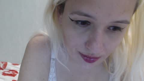 margo_shine online show from December 2, 2024, 5:20 pm