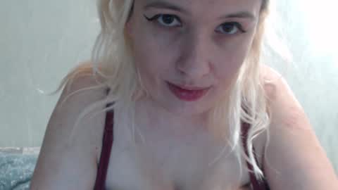 margo_shine online show from December 29, 2024, 6:32 pm