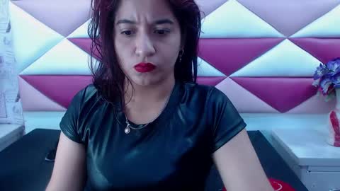 maria_clay online show from November 15, 2024, 11:45 am