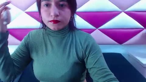 maria_clay online show from November 22, 2024, 12:50 pm