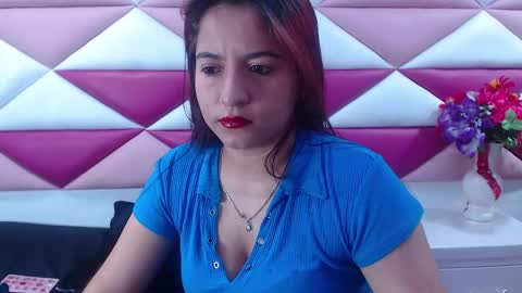 maria_clay online show from December 12, 2024, 12:03 pm