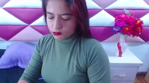 maria_clay online show from December 26, 2024, 12:19 pm