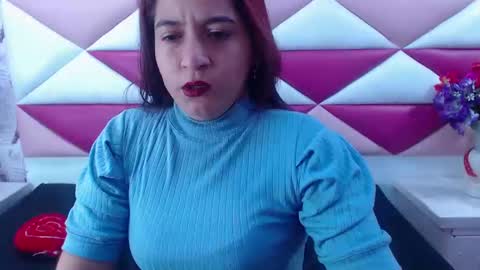 maria_clay online show from November 29, 2024, 12:21 pm