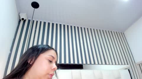 mariaa__fernanda online show from December 11, 2024, 9:59 pm