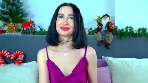 MariaMenson online show from December 14, 2024, 6:28 pm