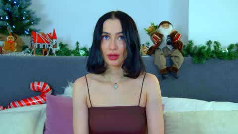 MariaMenson online show from December 21, 2024, 8:19 pm