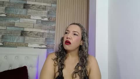 marie_hss online show from November 19, 2024, 3:03 am