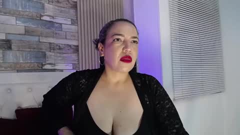 marie_hss online show from December 20, 2024, 2:47 am