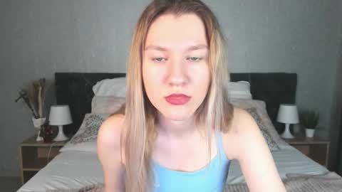 mariel_brown online show from January 5, 2025, 8:22 am