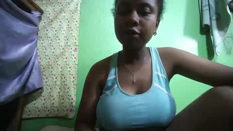 marieuly1701 online show from January 15, 2025, 5:53 pm