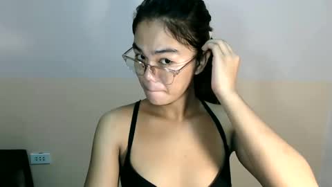 mary_ann27 online show from December 2, 2024, 9:06 am