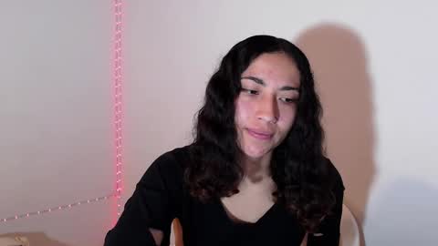 mary_jane_lovu online show from November 17, 2024, 11:18 pm