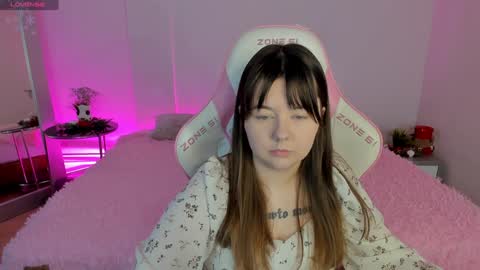 mary_stevenss online show from January 14, 2025, 8:16 am