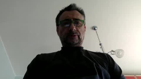 massimoxgiulia online show from December 22, 2024, 12:33 pm