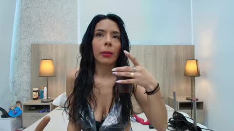 mature_eva online show from December 27, 2024, 11:24 am