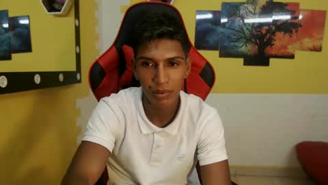 mau_elixxx online show from December 11, 2024, 3:41 am