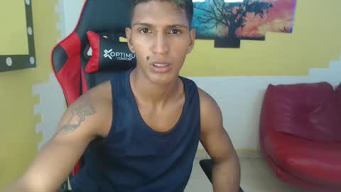 mau_elixxx online show from December 13, 2024, 1:42 am