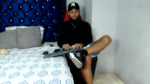 max_sexyhot26 online show from December 6, 2024, 2:46 am