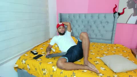 max_sexyhot26 online show from December 26, 2024, 2:58 am