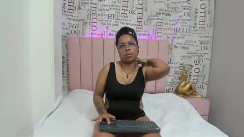 Mayra Red online show from January 26, 2025, 3:43 am