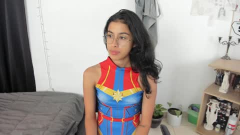 mazikeen_18 online show from December 11, 2024, 1:12 pm