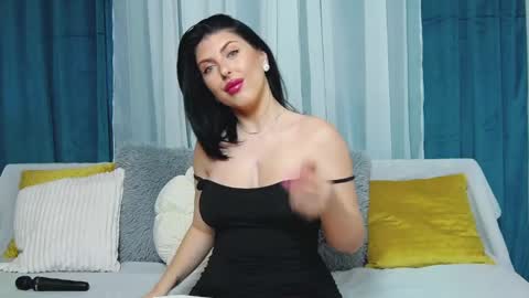 MelanieLoveee online show from November 29, 2024, 10:22 am