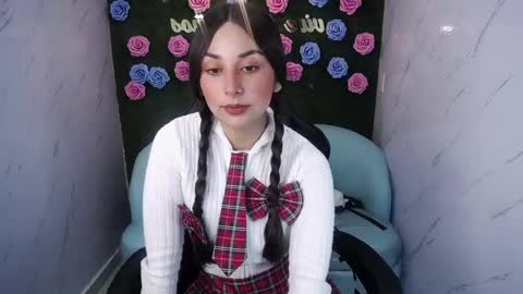 meyy_liing_t online show from February 11, 2025, 11:17 am