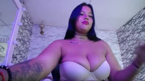 Mia Kary online show from December 16, 2024, 3:04 am