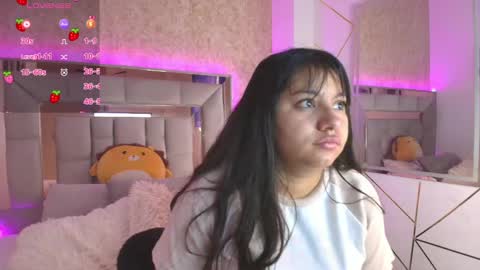 miaa_smiith1 online show from November 30, 2024, 11:36 am