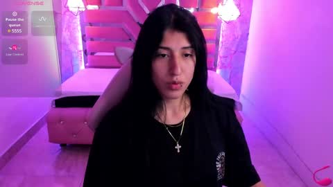 miia_cooper9 online show from January 14, 2025, 7:33 pm