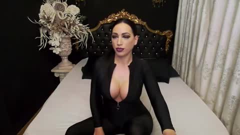 Mikaela online show from January 6, 2025, 3:49 am