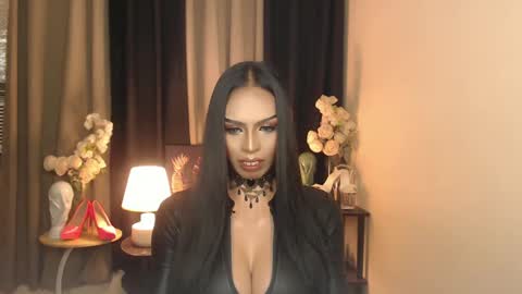 Mistress MikeyAlawi online show from December 30, 2024, 11:40 am