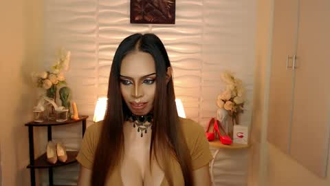 Mistress MikeyAlawi online show from December 19, 2024, 10:24 am