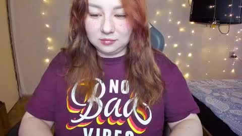 Mila shy sensual person  online show from November 21, 2024, 4:48 am