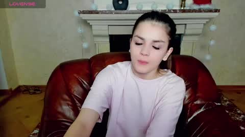 milana_millerr online show from December 30, 2024, 2:43 am