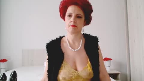 Milfsupreme online show from November 28, 2024, 12:34 pm